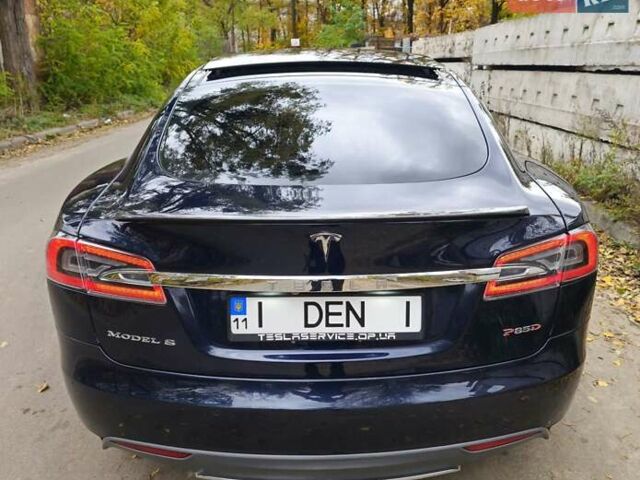 Синий Тесла Модель С, объемом двигателя 0 л и пробегом 215 тыс. км за 18000 $, фото 1 на Automoto.ua