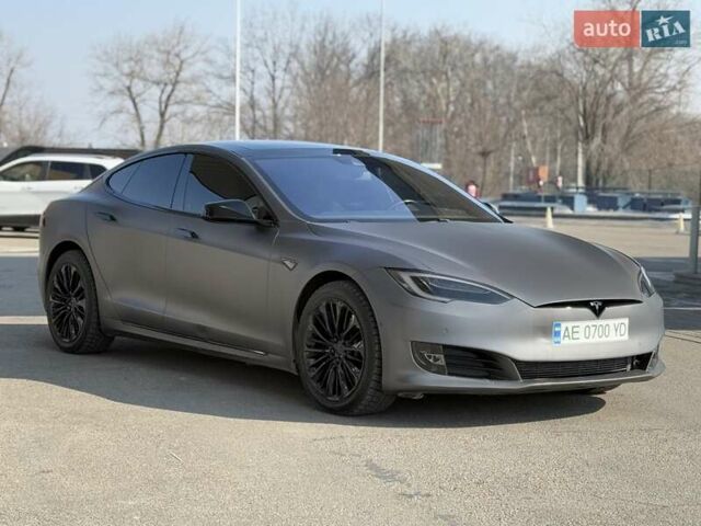 Синий Тесла Модель С, объемом двигателя 0 л и пробегом 200 тыс. км за 17900 $, фото 14 на Automoto.ua