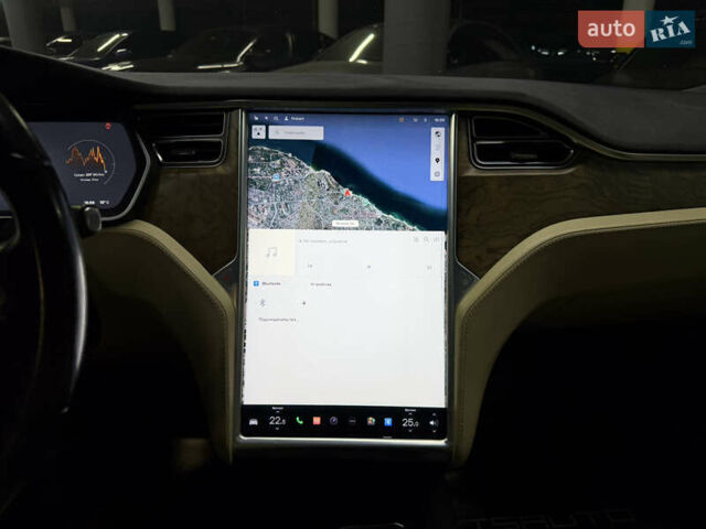 Синій Тесла Модель С, об'ємом двигуна 0 л та пробігом 244 тис. км за 15500 $, фото 26 на Automoto.ua