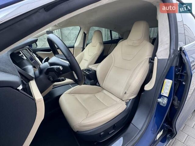 Синій Тесла Модель С, об'ємом двигуна 0 л та пробігом 190 тис. км за 14700 $, фото 52 на Automoto.ua