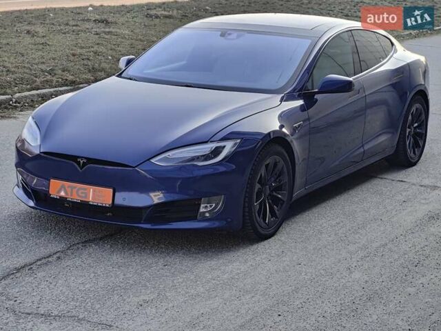 Синий Тесла Модель С, объемом двигателя 0 л и пробегом 101 тыс. км за 18500 $, фото 1 на Automoto.ua
