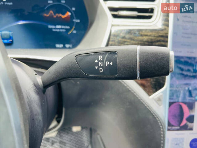 Синій Тесла Модель С, об'ємом двигуна 0 л та пробігом 151 тис. км за 14900 $, фото 39 на Automoto.ua