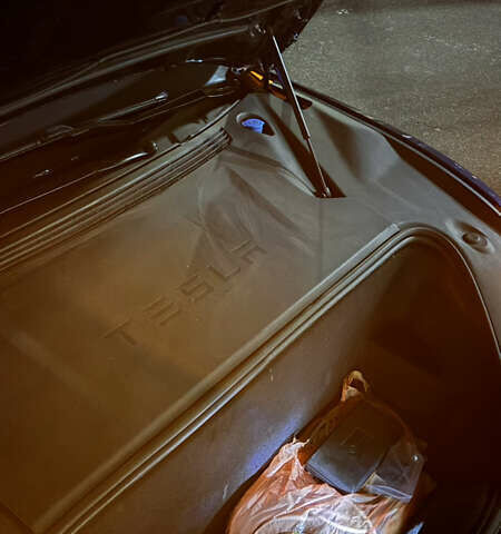 Синий Тесла Модель С, объемом двигателя 0 л и пробегом 218 тыс. км за 16000 $, фото 29 на Automoto.ua