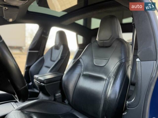 Синий Тесла Модель С, объемом двигателя 0 л и пробегом 200 тыс. км за 17900 $, фото 18 на Automoto.ua