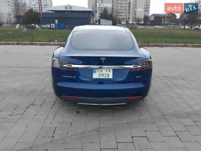 Синий Тесла Модель С, объемом двигателя 0 л и пробегом 184 тыс. км за 15200 $, фото 7 на Automoto.ua