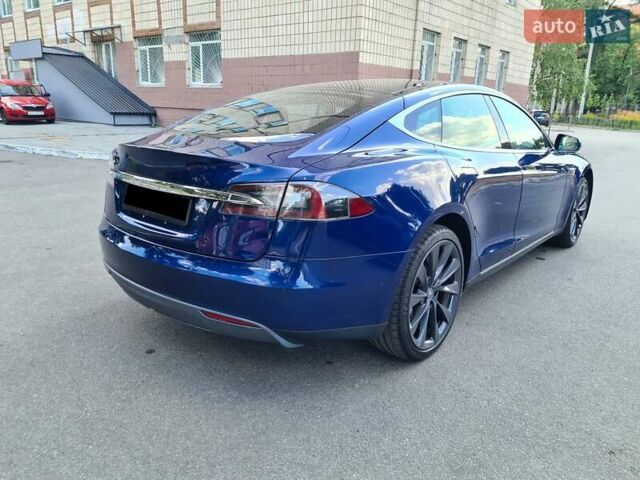 Синий Тесла Модель С, объемом двигателя 0 л и пробегом 93 тыс. км за 16400 $, фото 4 на Automoto.ua