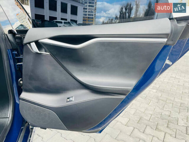 Синій Тесла Модель С, об'ємом двигуна 0 л та пробігом 151 тис. км за 14900 $, фото 29 на Automoto.ua