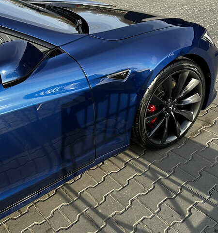 Тесла Модель С 2016 в Львове на Automoto.ua Синий Тесла Модель С, объемом двигателя 0 л и пробегом 161 тыс. км за 21999 $, фото 33 на Automoto.ua