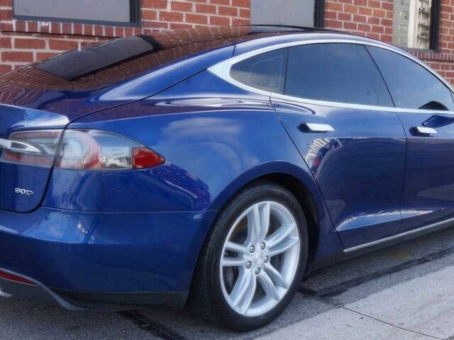 Синій Тесла Модель С, об'ємом двигуна 0 л та пробігом 78 тис. км за 11000 $, фото 5 на Automoto.ua