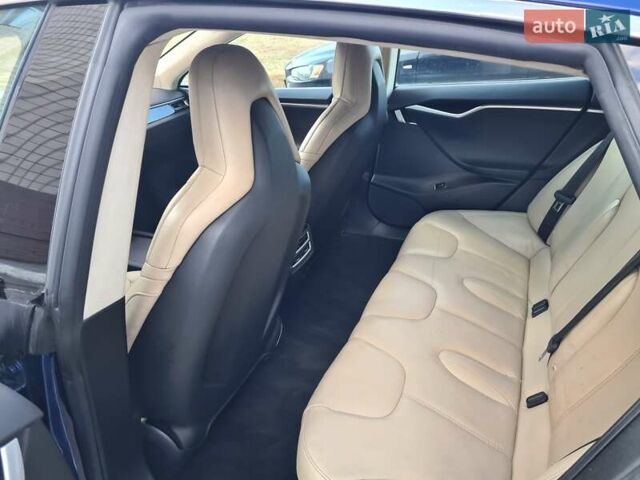 Синий Тесла Модель С, объемом двигателя 0 л и пробегом 93 тыс. км за 16400 $, фото 16 на Automoto.ua