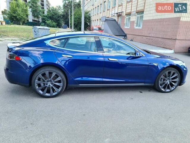 Синий Тесла Модель С, объемом двигателя 0 л и пробегом 93 тыс. км за 16400 $, фото 6 на Automoto.ua
