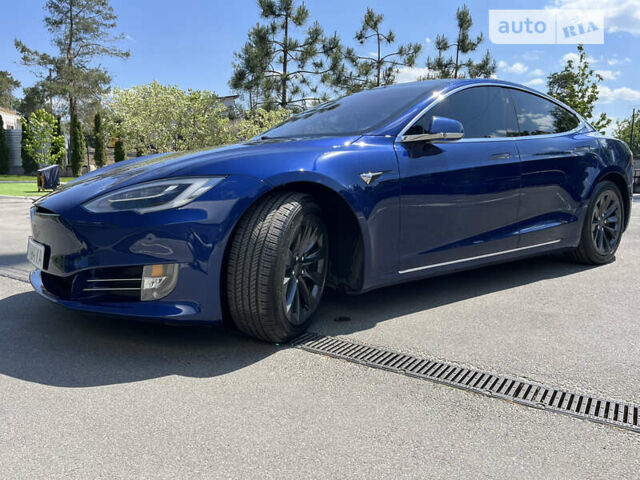 Синий Тесла Модель С, объемом двигателя 0 л и пробегом 125 тыс. км за 24900 $, фото 12 на Automoto.ua