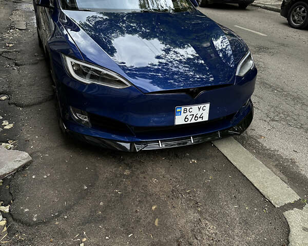 Тесла Модель С 2016 в Львове на Automoto.ua Синий Тесла Модель С, объемом двигателя 0 л и пробегом 161 тыс. км за 21999 $, фото 4 на Automoto.ua