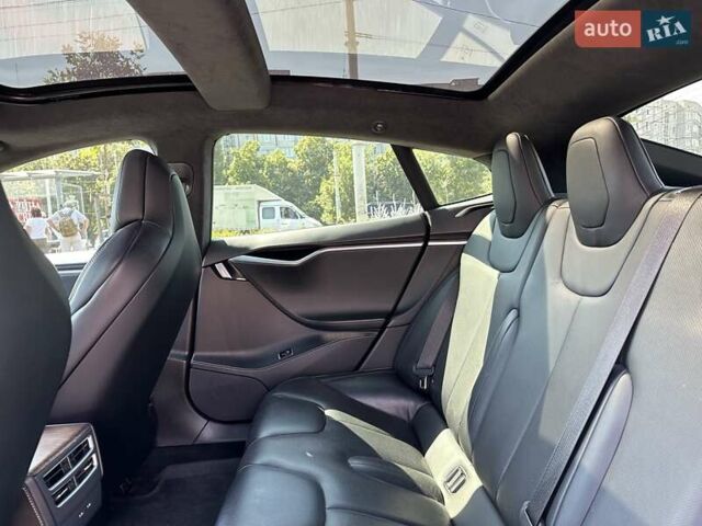 Синий Тесла Модель С, объемом двигателя 0 л и пробегом 134 тыс. км за 20500 $, фото 20 на Automoto.ua