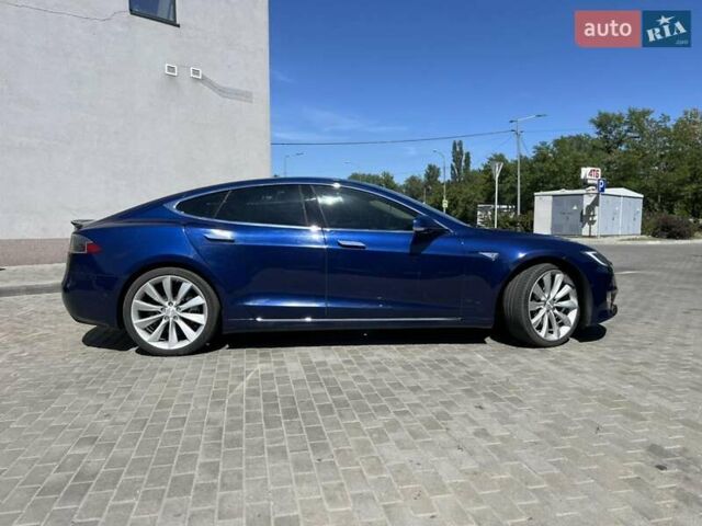 Синий Тесла Модель С, объемом двигателя 0 л и пробегом 181 тыс. км за 17000 $, фото 3 на Automoto.ua