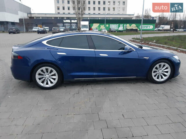Синий Тесла Модель С, объемом двигателя 0 л и пробегом 184 тыс. км за 15200 $, фото 10 на Automoto.ua