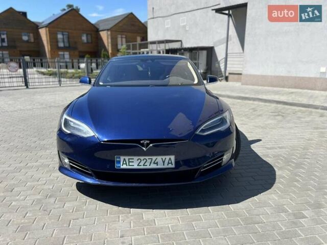 Синий Тесла Модель С, объемом двигателя 0 л и пробегом 181 тыс. км за 17000 $, фото 6 на Automoto.ua