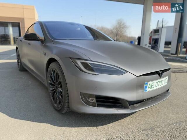 Синий Тесла Модель С, объемом двигателя 0 л и пробегом 200 тыс. км за 17900 $, фото 17 на Automoto.ua