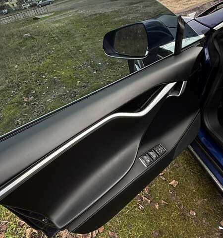 Синий Тесла Модель С, объемом двигателя 0 л и пробегом 218 тыс. км за 16000 $, фото 19 на Automoto.ua