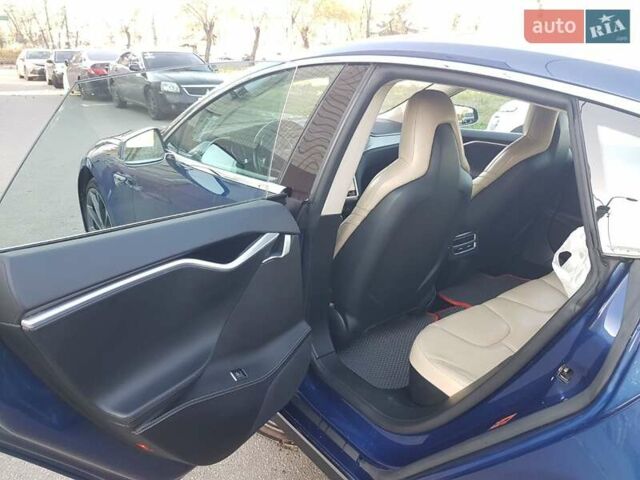 Синій Тесла Модель С, об'ємом двигуна 0 л та пробігом 95 тис. км за 15750 $, фото 4 на Automoto.ua