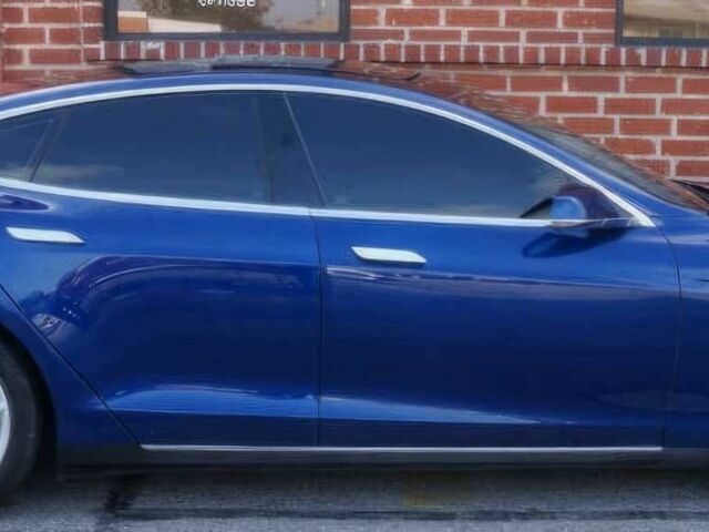 Синій Тесла Модель С, об'ємом двигуна 0 л та пробігом 78 тис. км за 11000 $, фото 4 на Automoto.ua