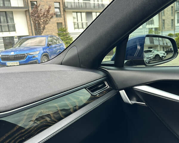 Тесла Модель С 2016 в Львове на Automoto.ua Синий Тесла Модель С, объемом двигателя 0 л и пробегом 161 тыс. км за 21999 $, фото 25 на Automoto.ua