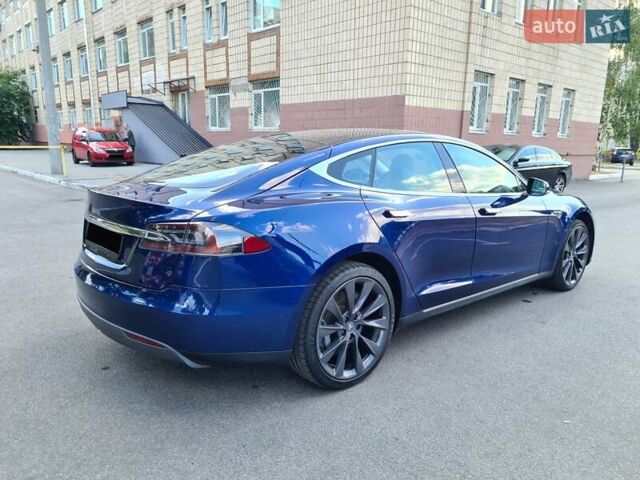 Синий Тесла Модель С, объемом двигателя 0 л и пробегом 93 тыс. км за 16400 $, фото 5 на Automoto.ua