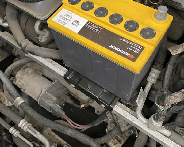 Синий Тесла Модель С, объемом двигателя 0 л и пробегом 154 тыс. км за 17950 $, фото 11 на Automoto.ua