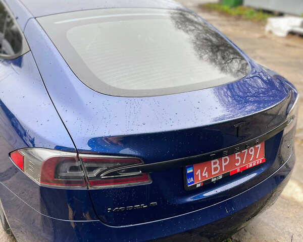 Синий Тесла Модель С, объемом двигателя 0 л и пробегом 249 тыс. км за 14500 $, фото 3 на Automoto.ua