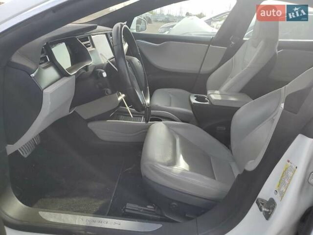 Синій Тесла Модель С, об'ємом двигуна 0 л та пробігом 107 тис. км за 3400 $, фото 6 на Automoto.ua