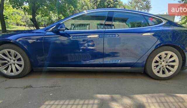 Синий Тесла Модель С, объемом двигателя 0 л и пробегом 150 тыс. км за 17500 $, фото 6 на Automoto.ua
