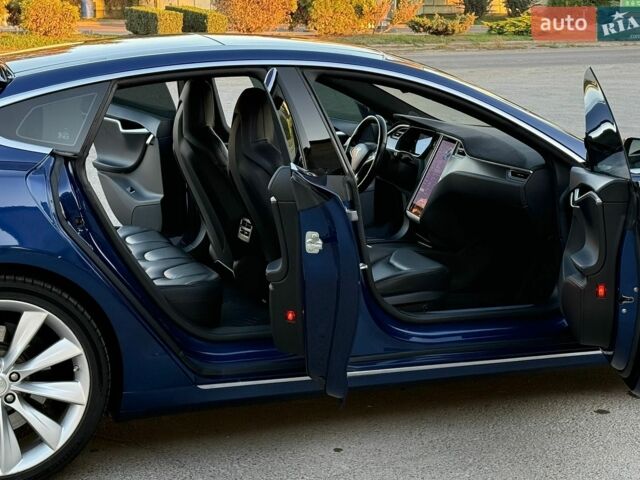 Синий Тесла Модель С, объемом двигателя 0 л и пробегом 84 тыс. км за 17500 $, фото 28 на Automoto.ua