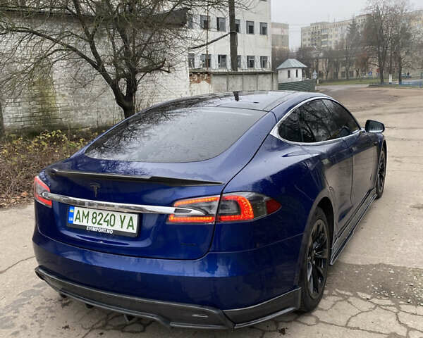 Синий Тесла Модель С, объемом двигателя 0 л и пробегом 154 тыс. км за 17950 $, фото 2 на Automoto.ua