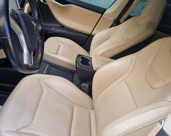 Синий Тесла Модель С, объемом двигателя 0 л и пробегом 193 тыс. км за 15100 $, фото 11 на Automoto.ua