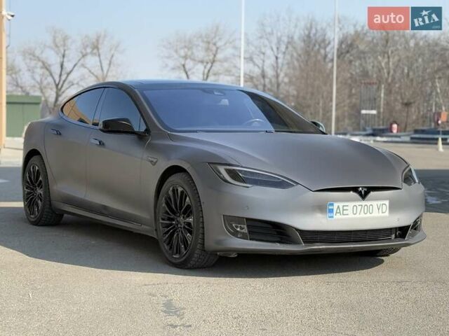Синий Тесла Модель С, объемом двигателя 0 л и пробегом 200 тыс. км за 17900 $, фото 15 на Automoto.ua