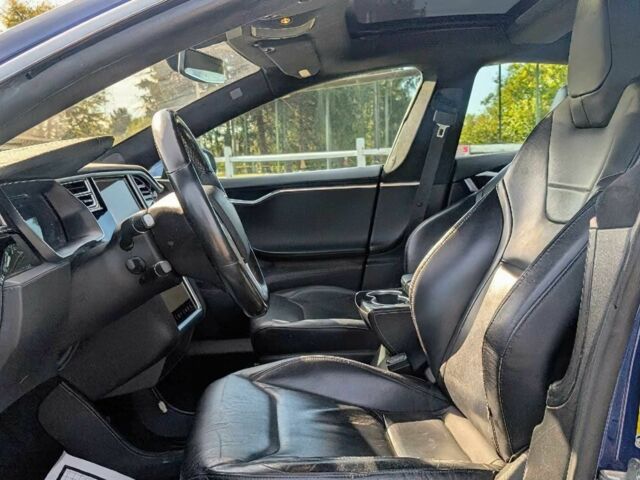Тесла Модель С 2016 в Одессе на Automoto.ua Синий Тесла Модель С, объемом двигателя 0 л и пробегом 78 тыс. км за 11600 $, фото 7 на Automoto.ua