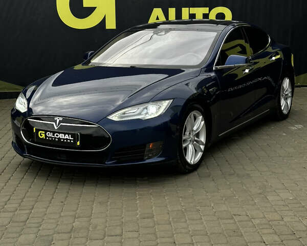 Синий Тесла Модель С, объемом двигателя 0 л и пробегом 116 тыс. км за 14300 $, фото 1 на Automoto.ua