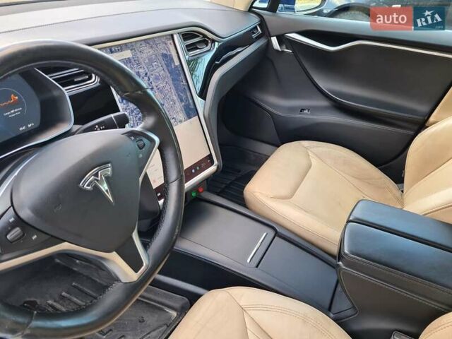 Синий Тесла Модель С, объемом двигателя 0 л и пробегом 93 тыс. км за 16400 $, фото 18 на Automoto.ua