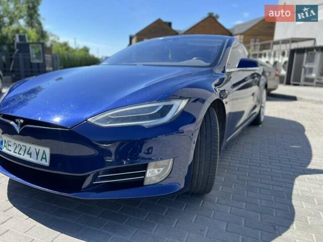 Синий Тесла Модель С, объемом двигателя 0 л и пробегом 181 тыс. км за 17000 $, фото 4 на Automoto.ua