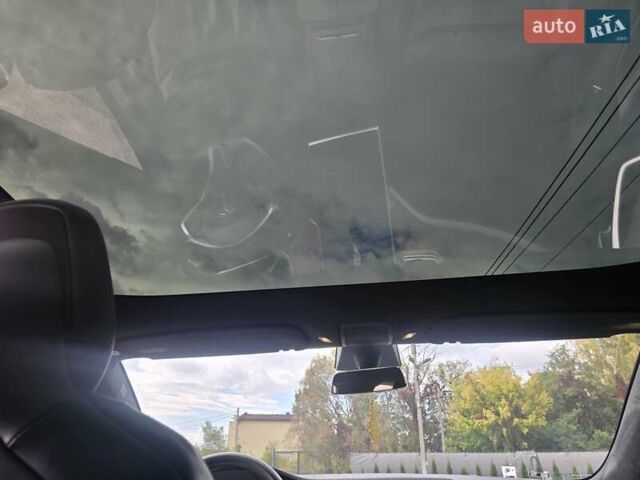 Синий Тесла Модель С, объемом двигателя 0 л и пробегом 217 тыс. км за 17999 $, фото 2 на Automoto.ua