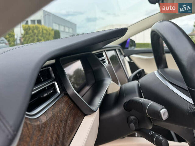 Синій Тесла Модель С, об'ємом двигуна 0 л та пробігом 117 тис. км за 24500 $, фото 17 на Automoto.ua