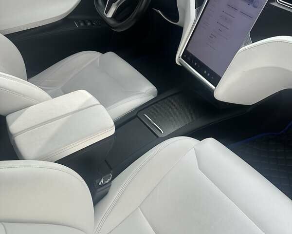 Синій Тесла Модель С, об'ємом двигуна 0 л та пробігом 123 тис. км за 22500 $, фото 13 на Automoto.ua