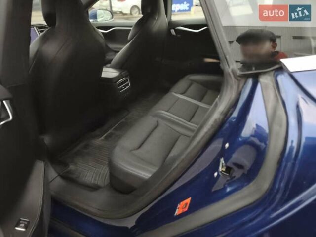Синій Тесла Модель С, об'ємом двигуна 0 л та пробігом 135 тис. км за 20999 $, фото 71 на Automoto.ua