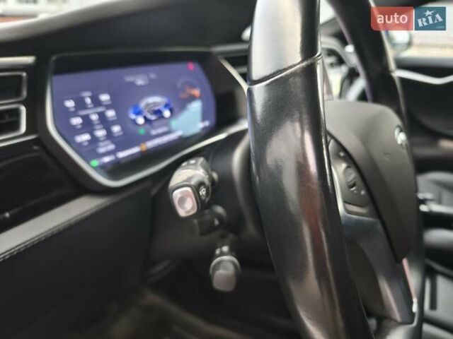 Синій Тесла Модель С, об'ємом двигуна 0 л та пробігом 135 тис. км за 20999 $, фото 82 на Automoto.ua