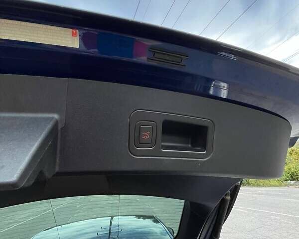 Синій Тесла Модель С, об'ємом двигуна 0 л та пробігом 111 тис. км за 23500 $, фото 16 на Automoto.ua