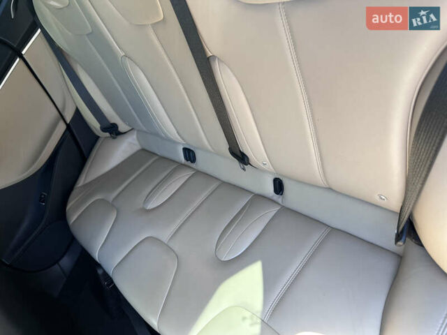 Синий Тесла Модель С, объемом двигателя 0 л и пробегом 229 тыс. км за 15490 $, фото 10 на Automoto.ua