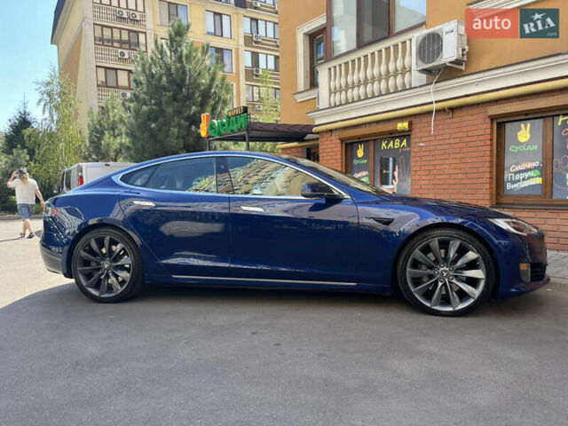 Синий Тесла Модель С, объемом двигателя 0 л и пробегом 268 тыс. км за 17500 $, фото 3 на Automoto.ua