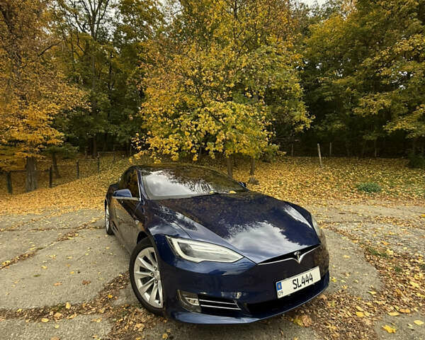 Тесла Модель С 2017 в Снятине на Automoto.ua Синий Тесла Модель С, объемом двигателя 0 л и пробегом 123 тыс. км за 21800 $, фото 2 на Automoto.ua