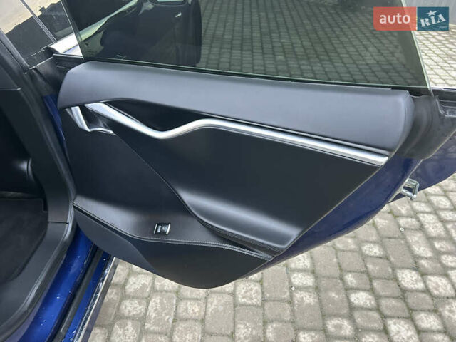 Синій Тесла Модель С, об'ємом двигуна 0 л та пробігом 132 тис. км за 16700 $, фото 22 на Automoto.ua