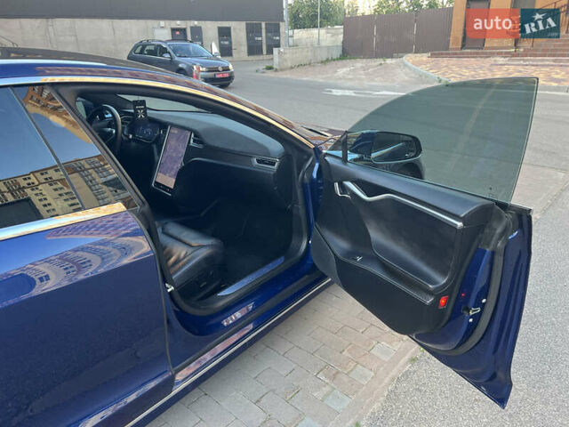 Синий Тесла Модель С, объемом двигателя 0 л и пробегом 203 тыс. км за 17100 $, фото 19 на Automoto.ua